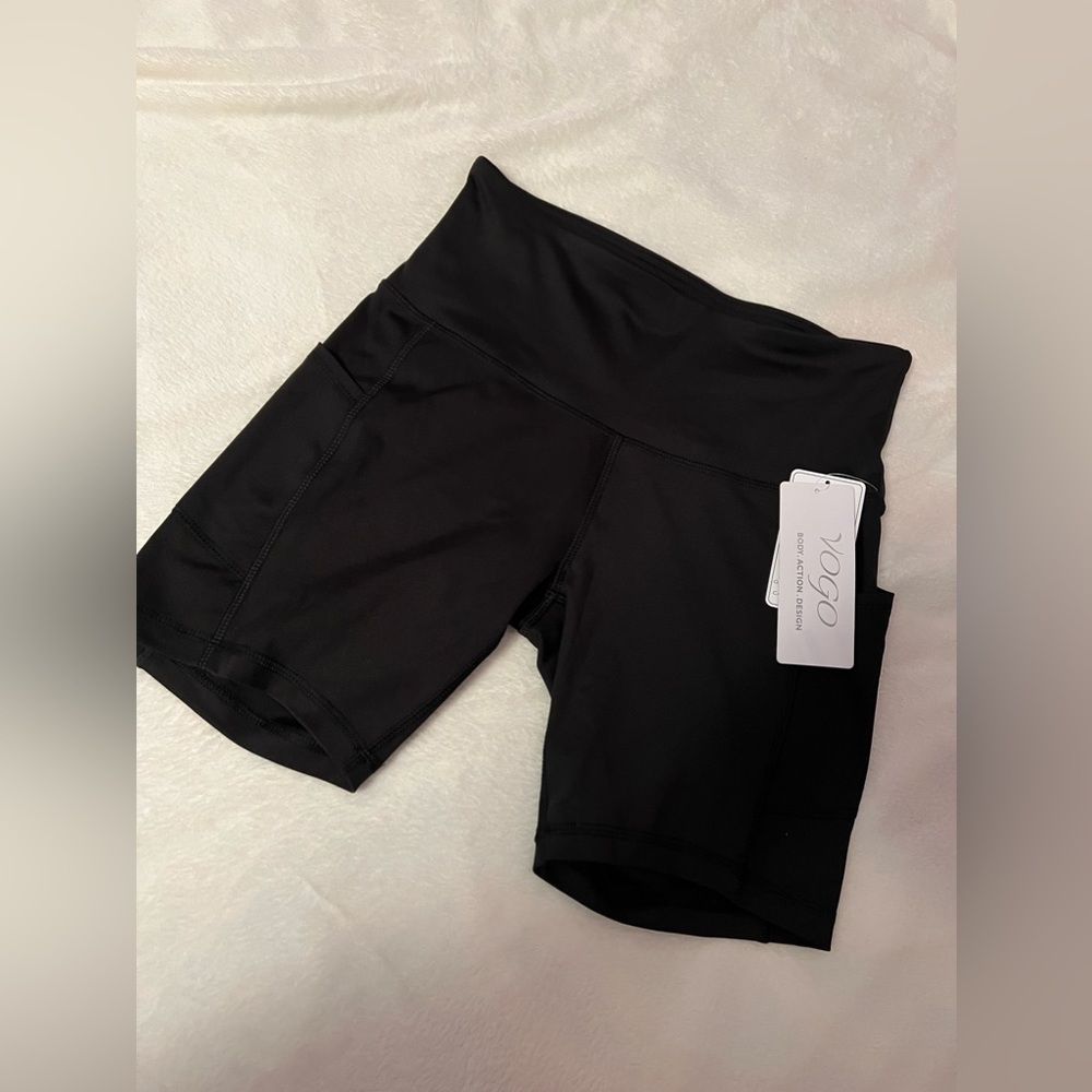 Vogo black biker shorts, size medium